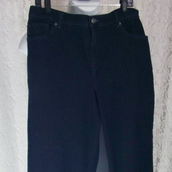 Gloria Vanderbilt Denim Blue Jeans  Size Plus 18W  SHORT. NWOT - Picture 1 of 7